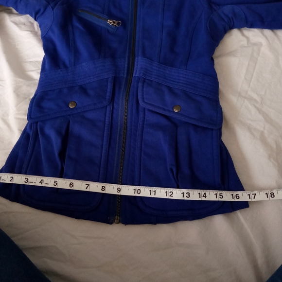 Lululemon It's happening Sweater Jacket. Full Zip. - Picture 15 of 15